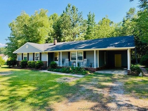 434 Windsor Road , Lumberton, NC 28358