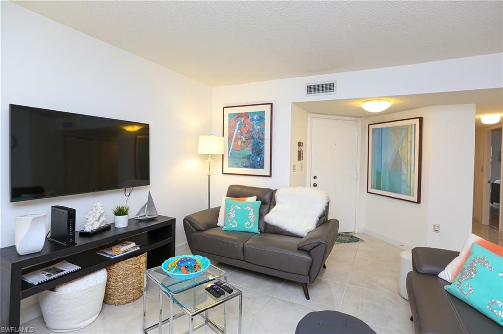 1522 Mainsail Dr, Unit 2, Naples, FL 34114 Photo