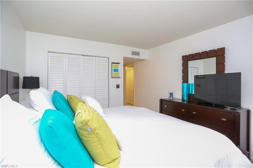 1522 Mainsail Dr, Unit 2, Naples, FL 34114 Photo