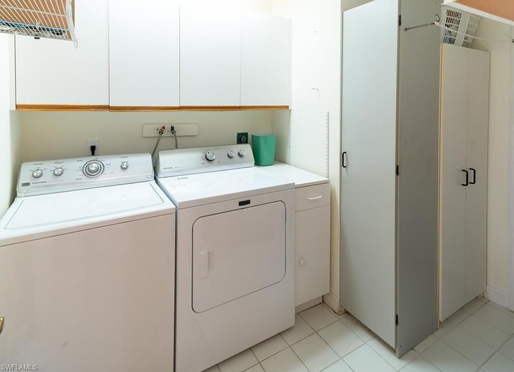 2462 Hidden Lake Dr , Unit 208, Naples, FL 34112 Photo