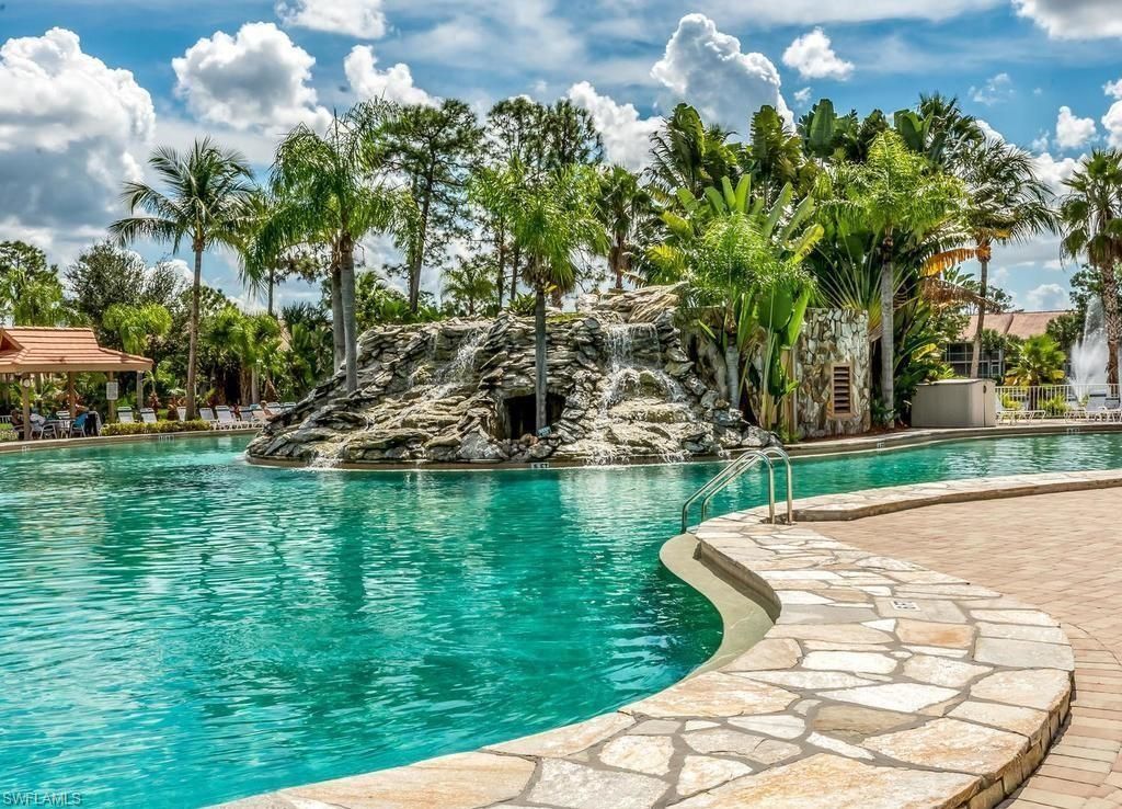 2462 Hidden Lake Dr , Unit 208, Naples, FL 34112 Photo