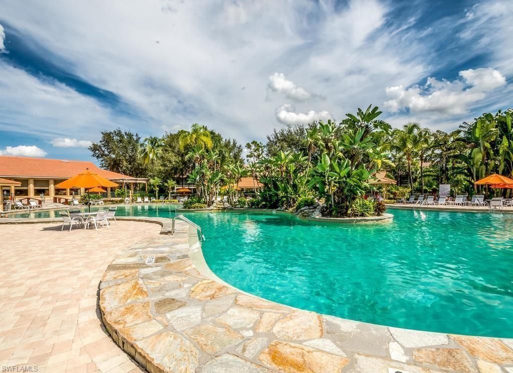 2462 Hidden Lake Dr , Unit 208, Naples, FL 34112 Photo