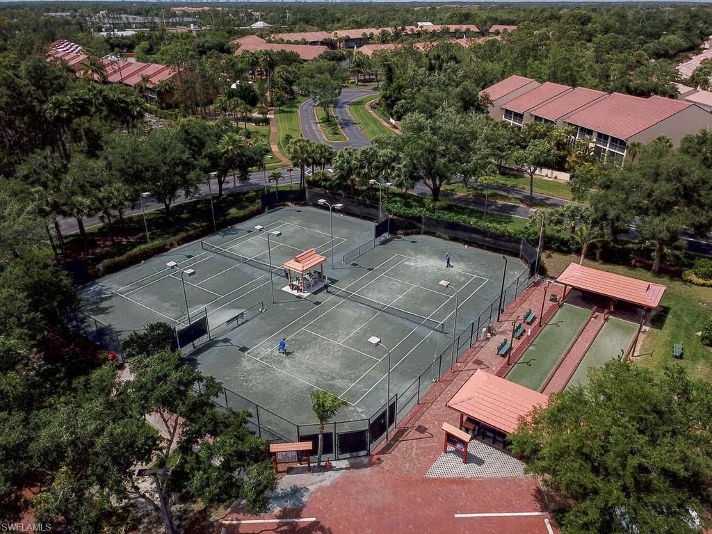 2462 Hidden Lake Dr , Unit 208, Naples, FL 34112 Photo