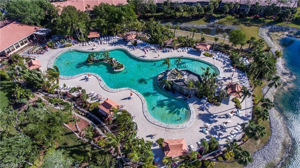 2462 Hidden Lake Dr , Unit 208, Naples, FL 34112 Photo
