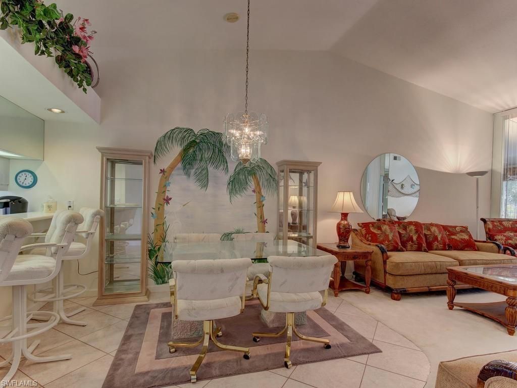 2462 Hidden Lake Dr , Unit 208, Naples, FL 34112 Photo