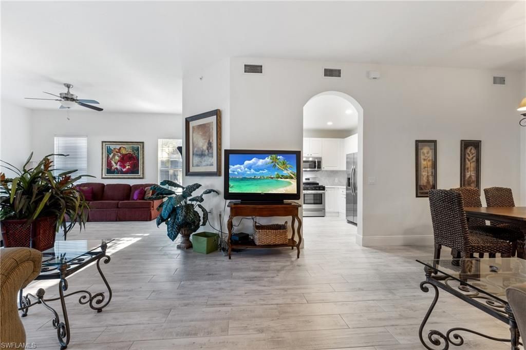 9079 Cascada Way, Unit 102, Naples, FL 34114 Photo