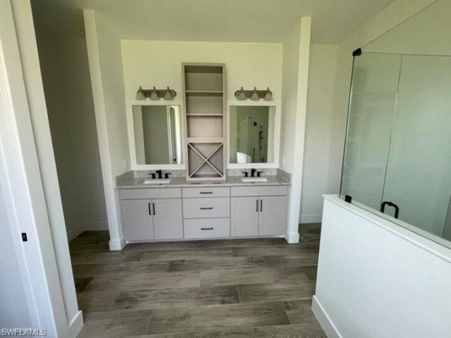 3725 Sapphire Cove Cir E, Naples, FL 34114 Photo