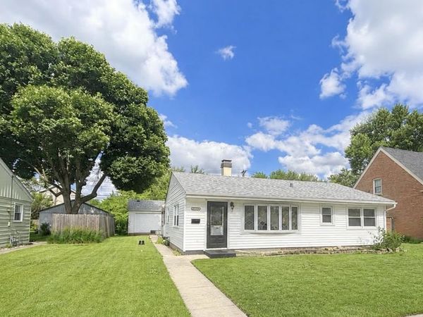 3715 Kemman Avenue , Brookfield, IL 60513