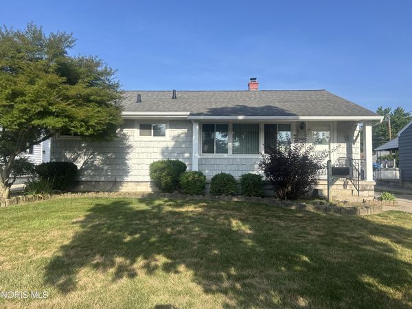 5311 Fern Drive, Toledo, OH 43613