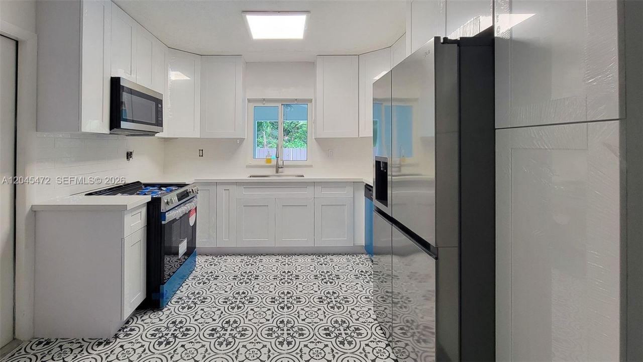 14325 NE 8th Ave, North Miami, FL 33161 Photo