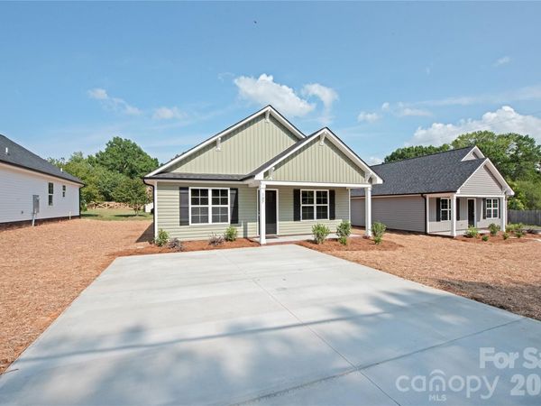 127 S Beaver Street, Landis, NC 28088