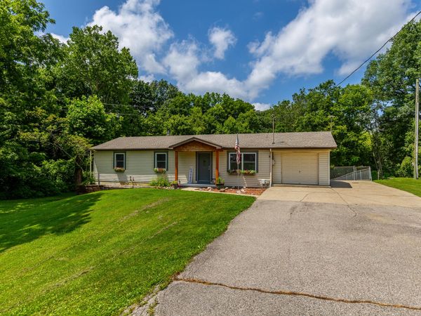 1417 N Bend Road, Hebron, KY 41048