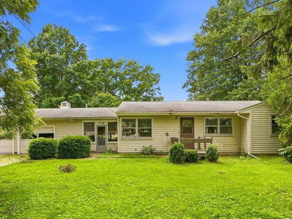 1735 Weimer Street, Burlington, IA 52601