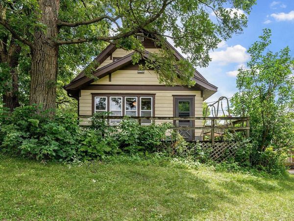 201 Hillcrest Drive , Waterville, MN 56096