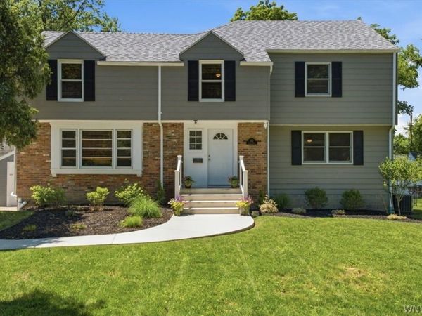 373 Darwin Drive, Buffalo, NY 14226