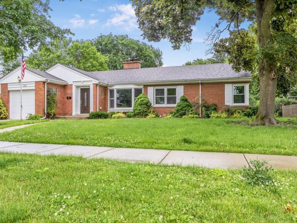 155 Cornell Avenue , Des Plaines, IL 60016