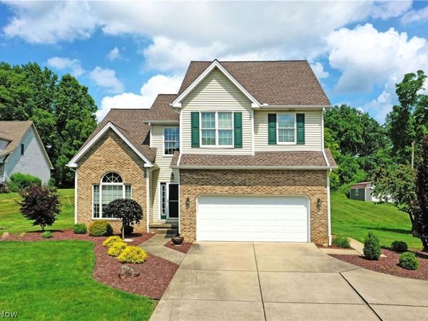 7581 Brookstone Place , Poland, OH 44514