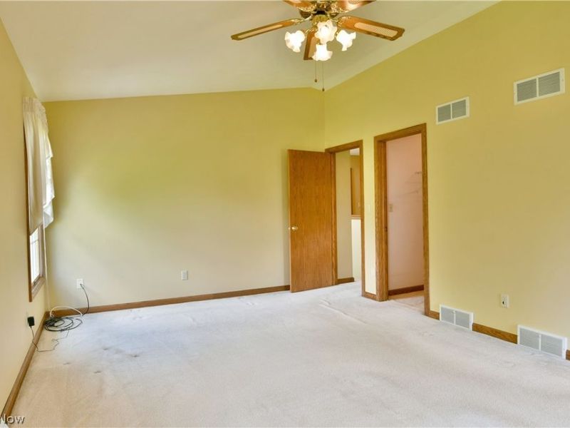 7581 Brookstone Place, Poland, OH 44514 Photo 35