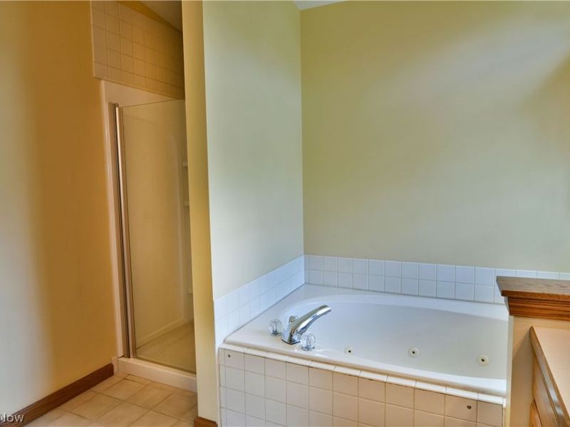 7581 Brookstone Place, Poland, OH 44514 Photo 37