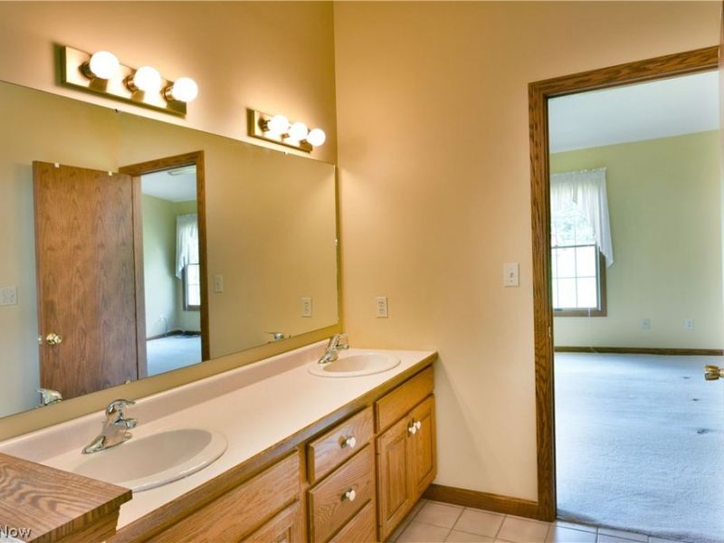 7581 Brookstone Place, Poland, OH 44514 Photo 38