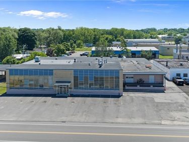 6000 Court Street Road, Syracuse, NY 13206