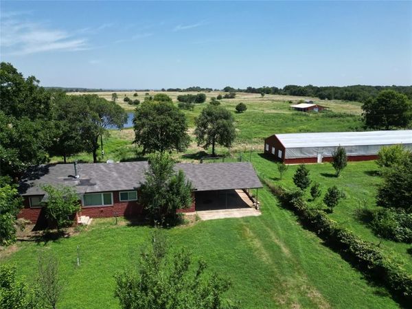 7688 E 129 Road, Holdenville, OK 74848