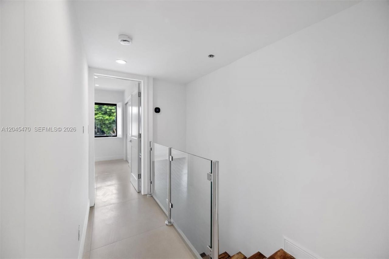 6667 Miller Dr, Unit 14, South Miami, FL 33155 Photo