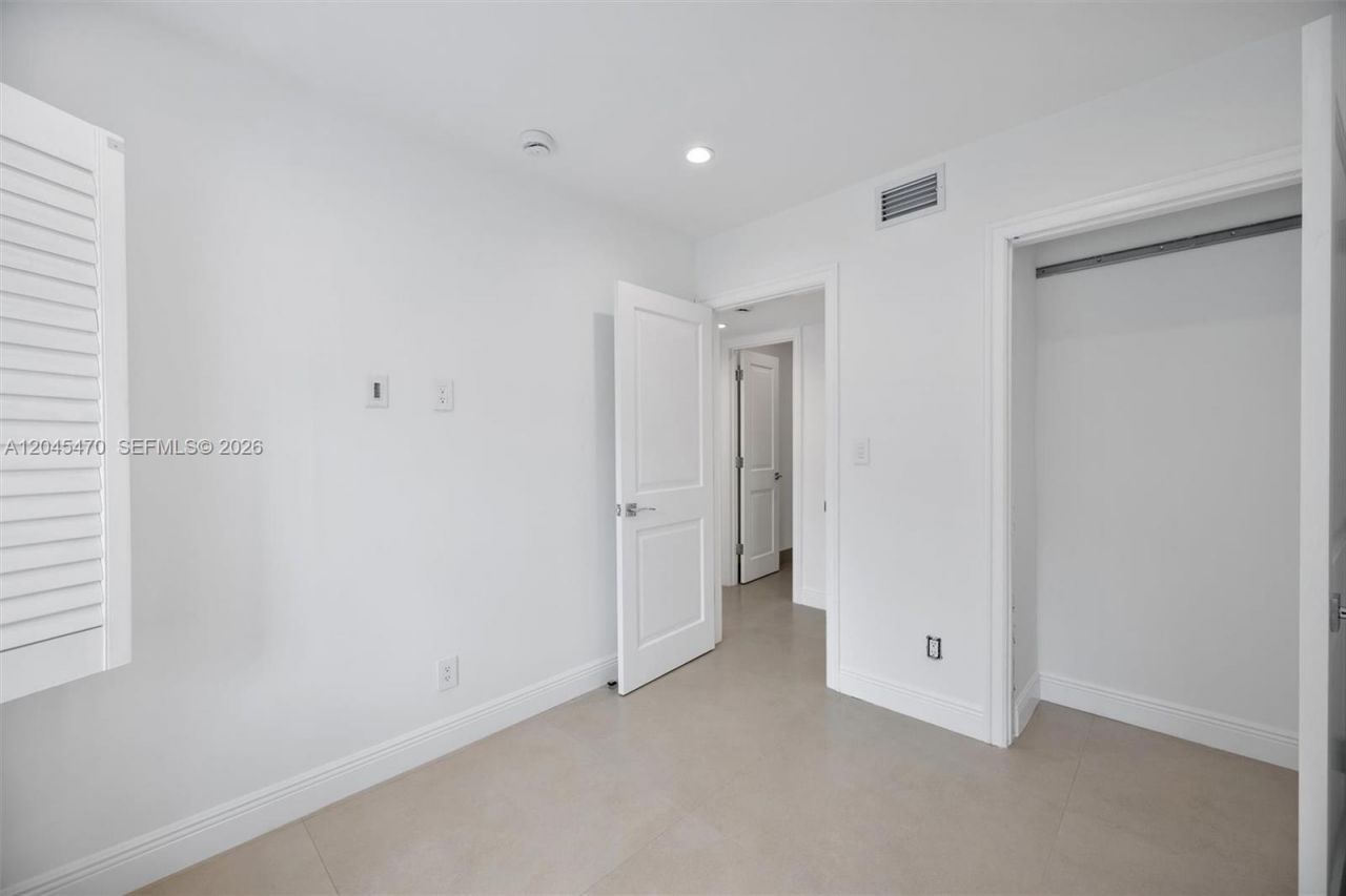 6667 Miller Dr, Unit 14, South Miami, FL 33155 Photo