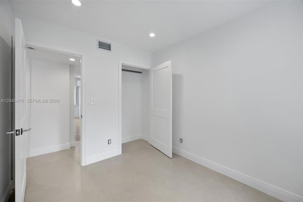 6667 Miller Dr, Unit 14, South Miami, FL 33155 Photo