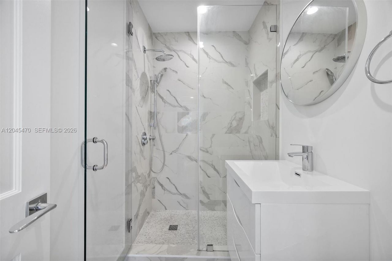 6667 Miller Dr, Unit 14, South Miami, FL 33155 Photo