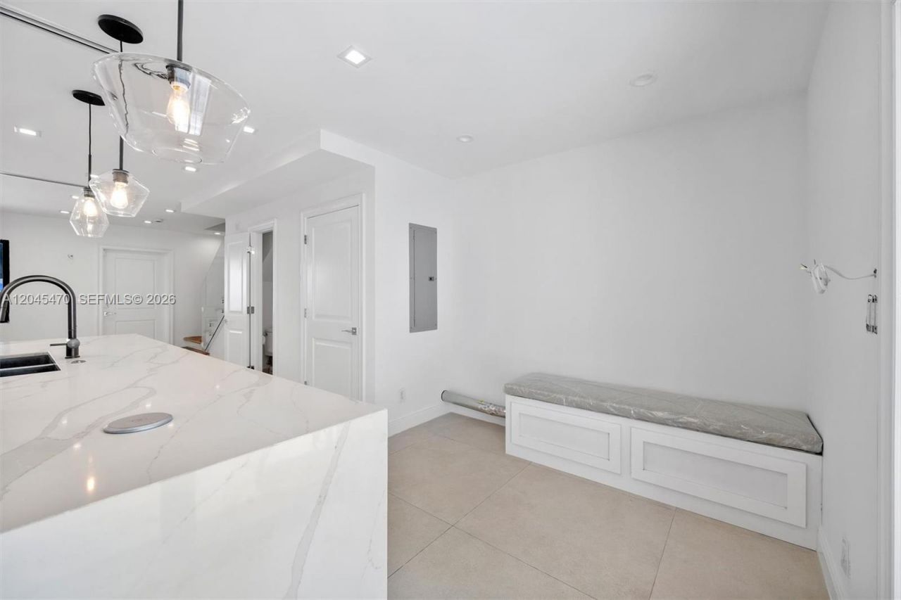 6667 Miller Dr, Unit 14, South Miami, FL 33155 Photo