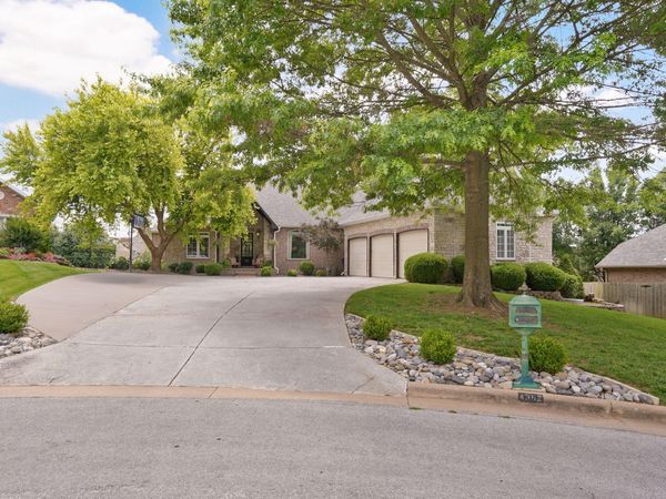 4362 E Lori Lei Court , Springfield, MO 65809