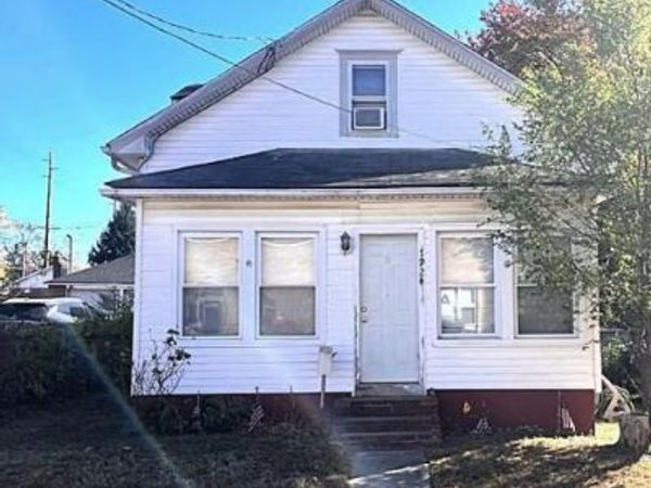 7924 RIVER ROAD, PENNSAUKEN, NJ 08110