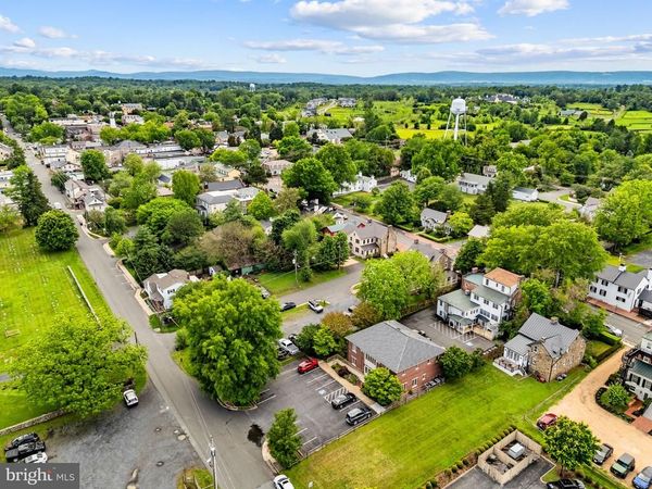 204 E FEDERAL STREET, Unit B, MIDDLEBURG, VA 20117