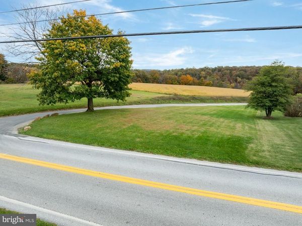 2733 FURNACE ROAD, FELTON, PA 17322