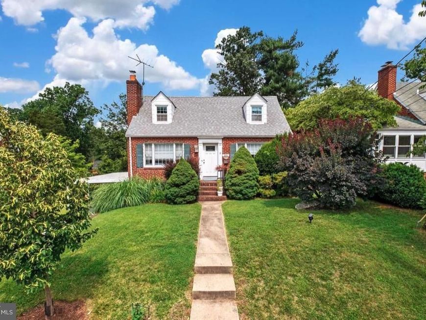 9504 Milstead Drive , Bethesda, MD 20817 Main Photo