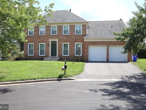 14318 NIGHT HAWK WAY, NORTH POTOMAC, MD 20878