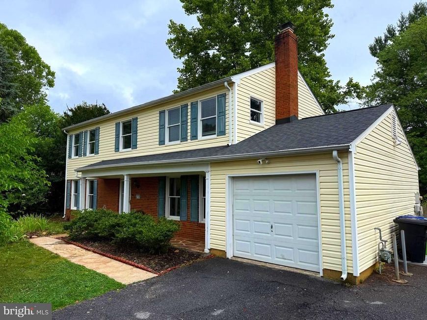20104 Westerly Avenue, Poolesville, MD 20837 Main Photo