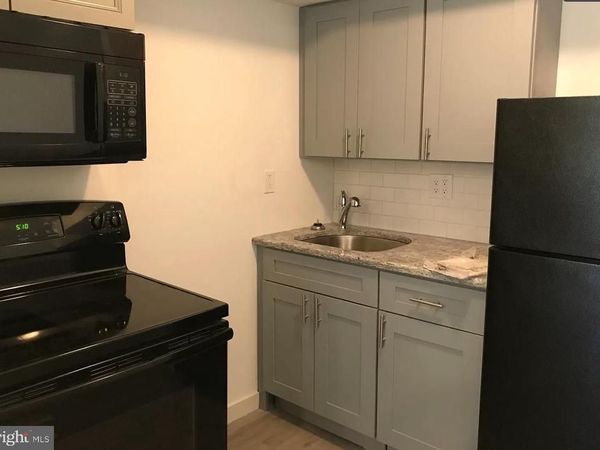 6109 MARKET STREET, Unit 3, PHILADELPHIA, PA 19139