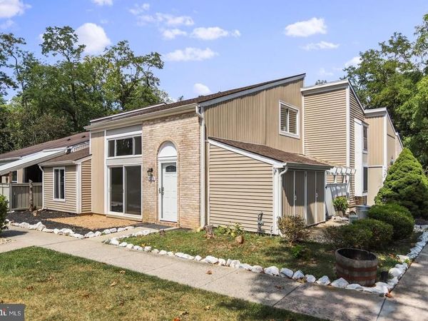 1523 KENSINGTON DRIVE, HAGERSTOWN, MD 21742