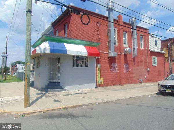 661 GRANT STREET, CAMDEN, NJ 08102