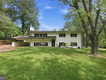 5388 DUMFRIES ROAD , WARRENTON, VA 20187