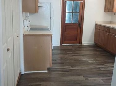 6 W STATE STREET, QUARRYVILLE, PA 17566
