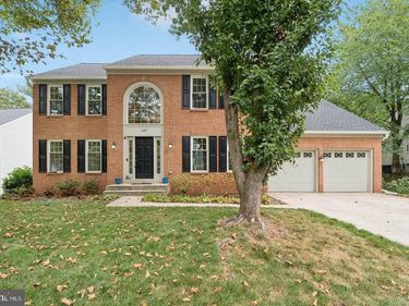 1291 MASON MILL COURT , HERNDON, VA 20170