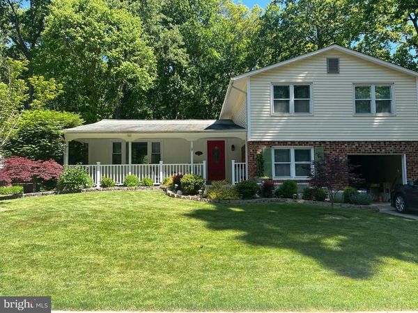 10320 COLLINGHAM DRIVE, FAIRFAX, VA 22032