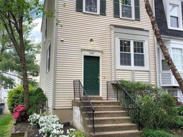 2438 RIDGEHAMPTON COURT , RESTON, VA 20191