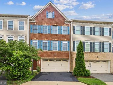25128 DEERHURST TERRACE, CHANTILLY, VA 20152