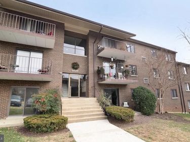 6220 EDSALL ROAD , Unit 401, ALEXANDRIA, VA 22312
