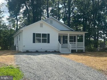 21 LEA ROAD, COLONIAL BEACH, VA 22443