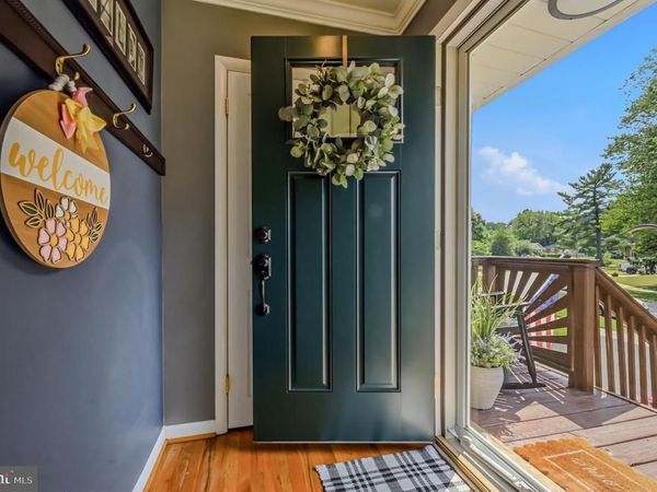 2211 E HUNTINGTON DRIVE, WILMINGTON, DE 19808